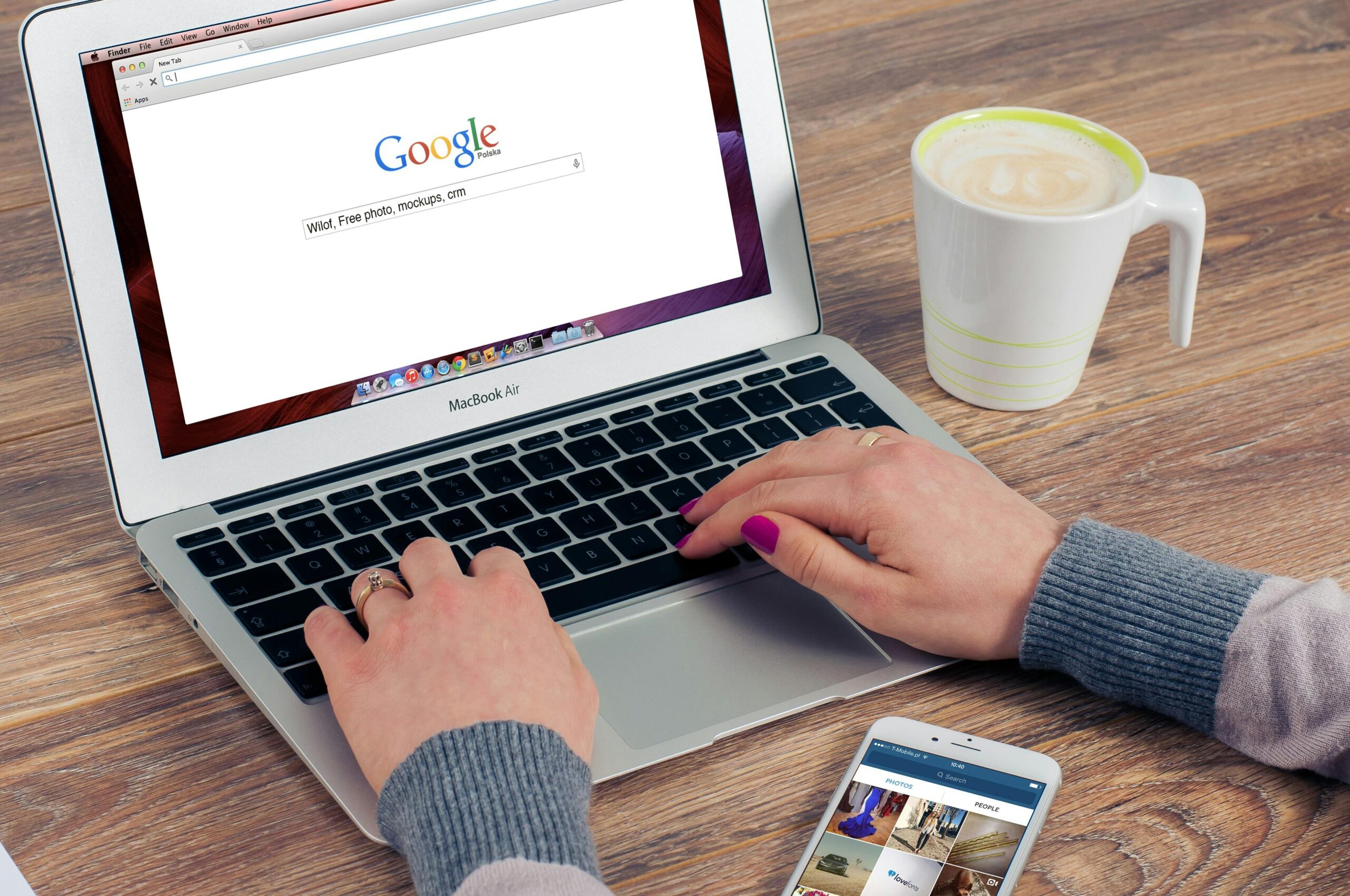 Google My Business Playbook: Dominate Local Search & Grow Your Business (2025 Edition)